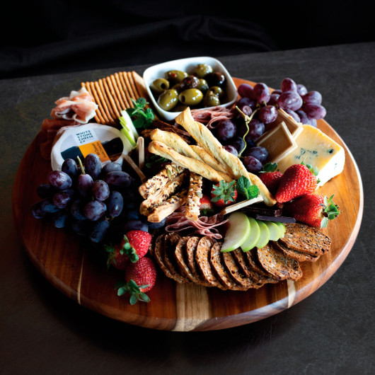 Keepsake Lazy Susan Feature
